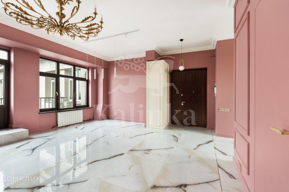 Продаётся 3-комнатная квартира, 60 м²