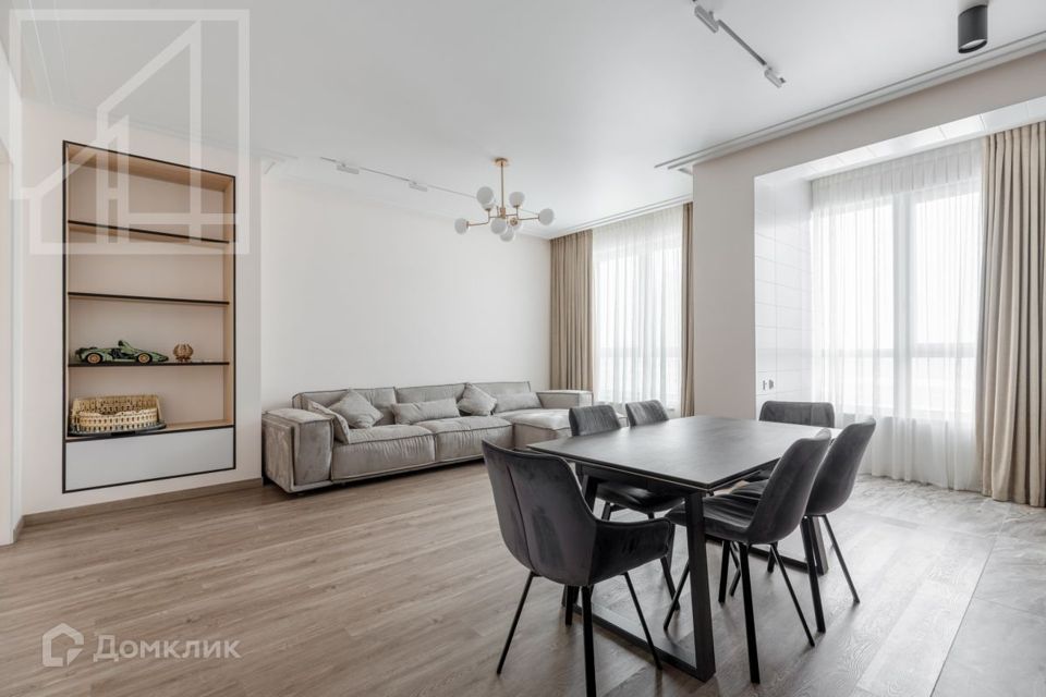 Сдаётся 2-комнатная квартира, 85 м²
