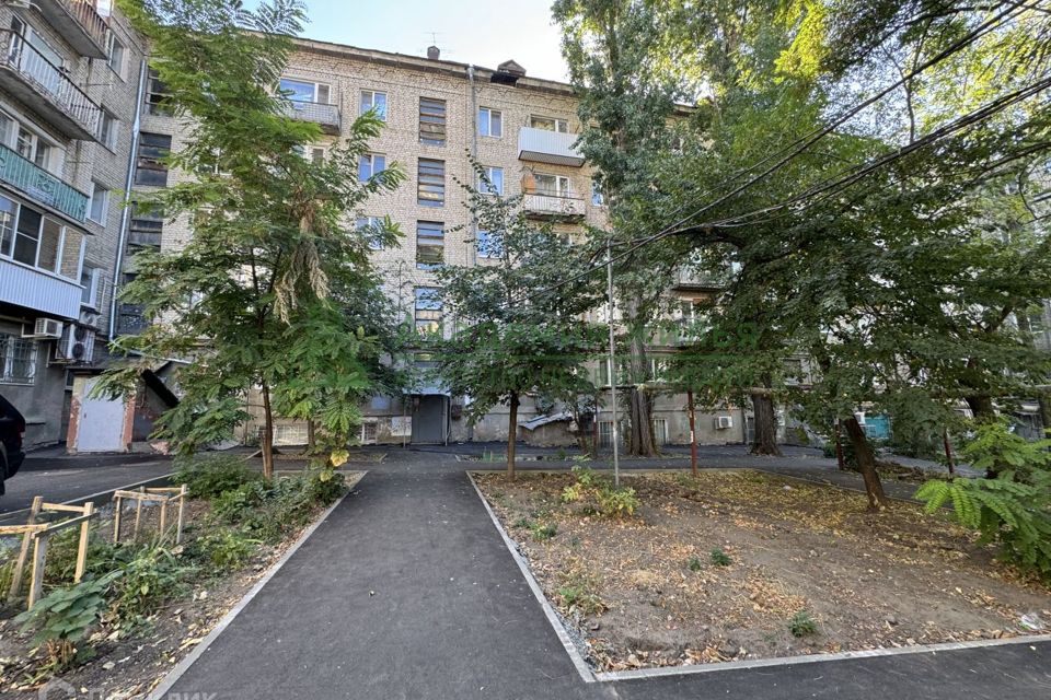 Продаётся 3-комнатная квартира, 56 м²