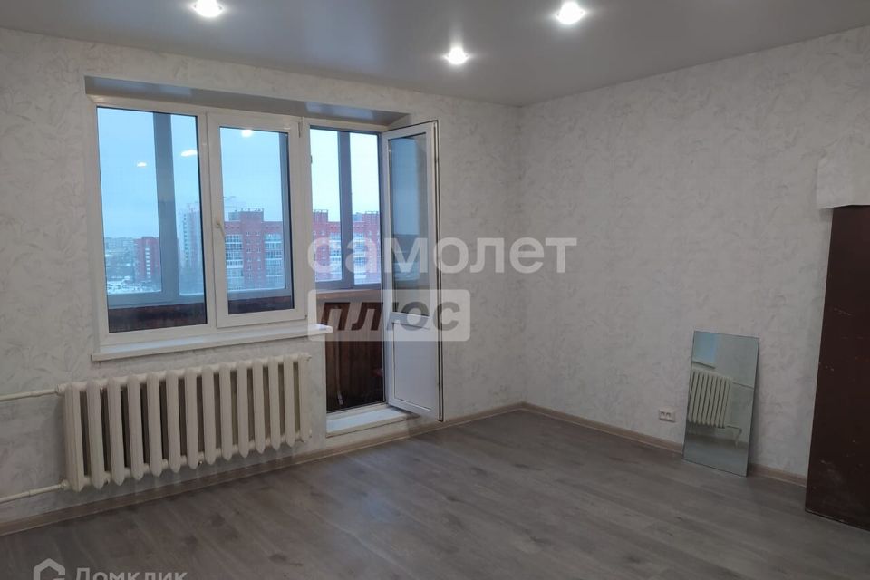 Продаётся 2-комнатная квартира, 49.8 м²