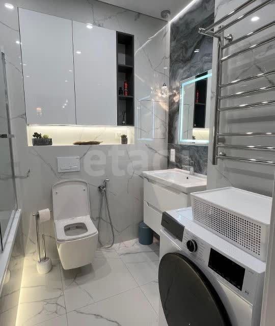 Продаётся 1-комнатная квартира, 41.7 м²