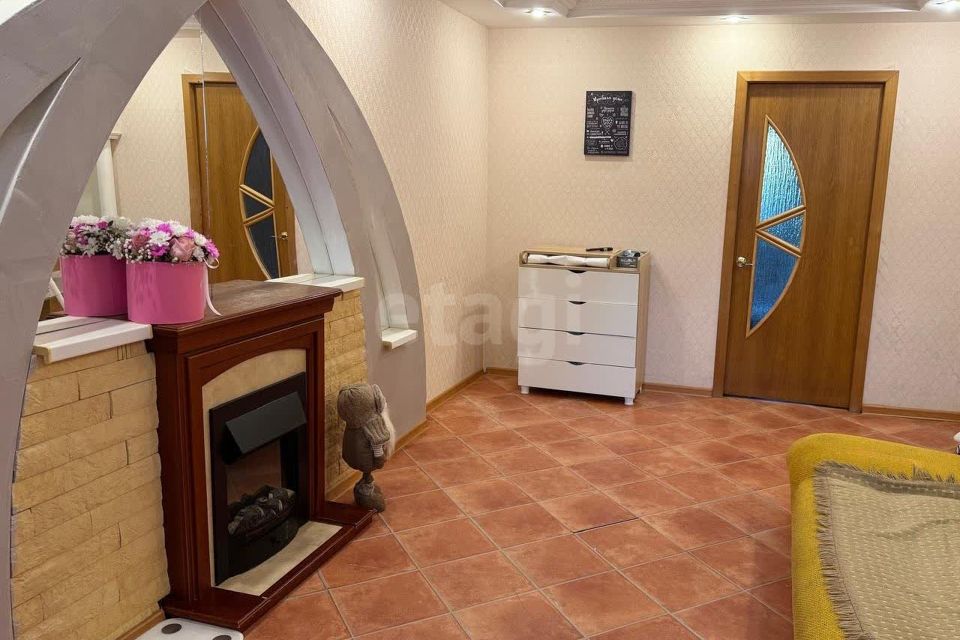 Продаётся 3-комнатная квартира, 57.6 м²
