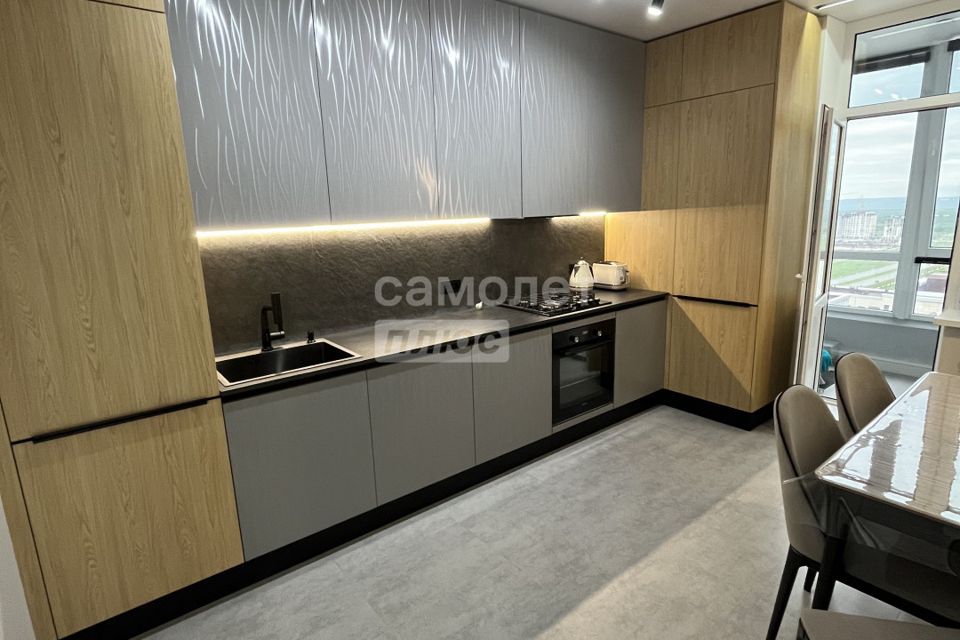 Продаётся 3-комнатная квартира, 72 м²