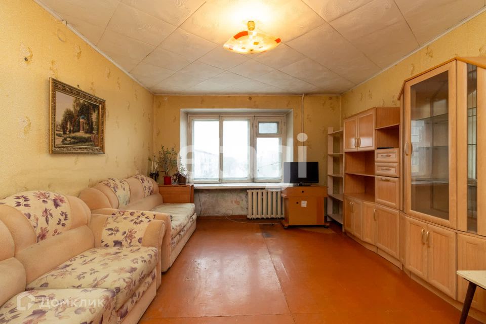 Продаётся 4-комнатная квартира, 79.3 м²