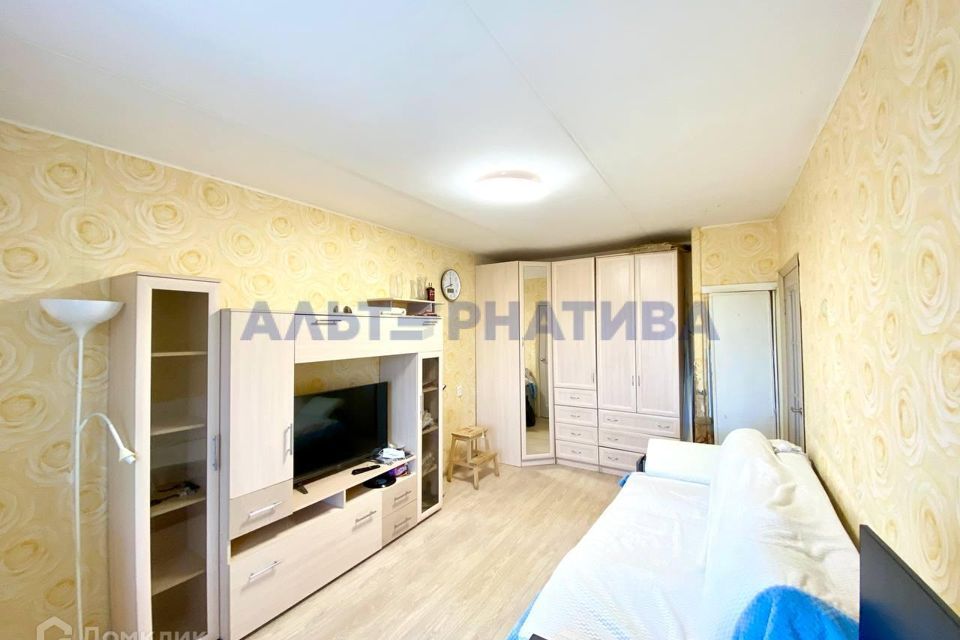 Продаётся 1-комнатная квартира, 30.4 м²