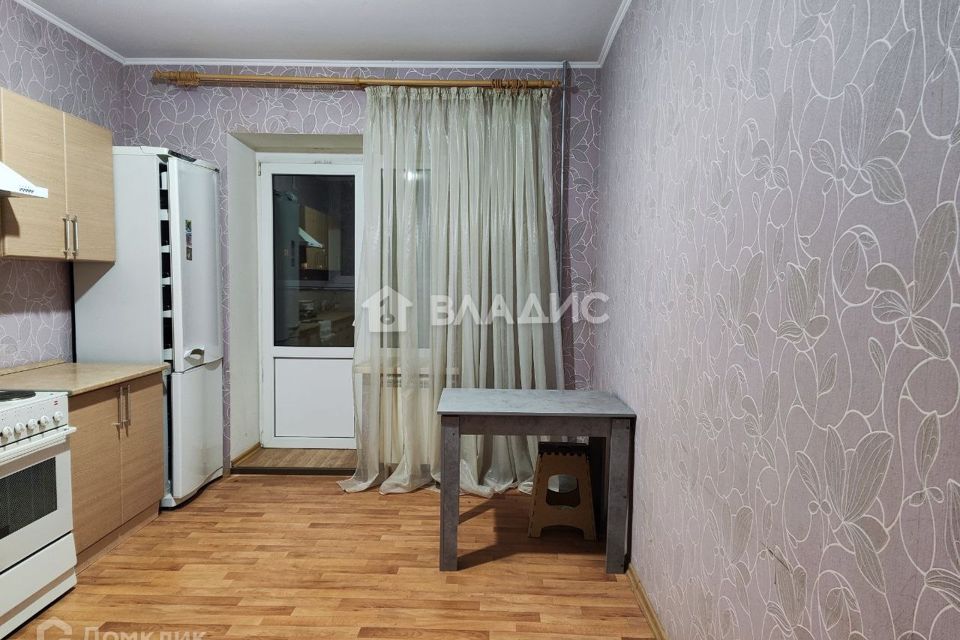 Продаётся 1-комнатная квартира, 51.7 м²