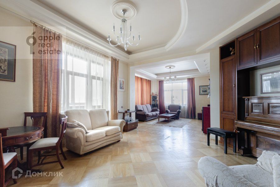 Сдаётся 3-комнатная квартира, 133 м²