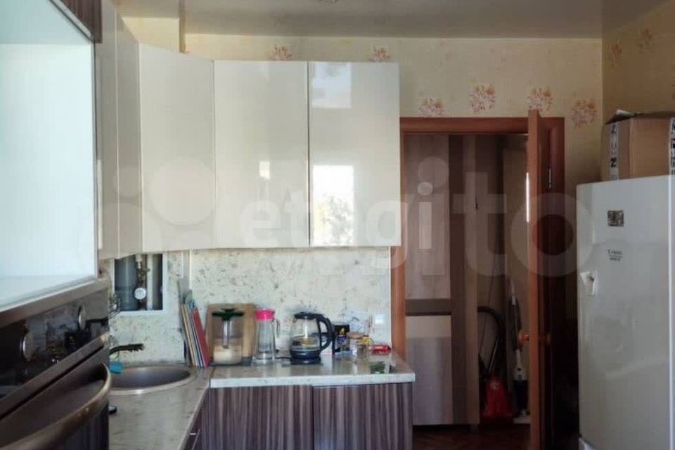 Продаётся 3-комнатная квартира, 69.5 м²
