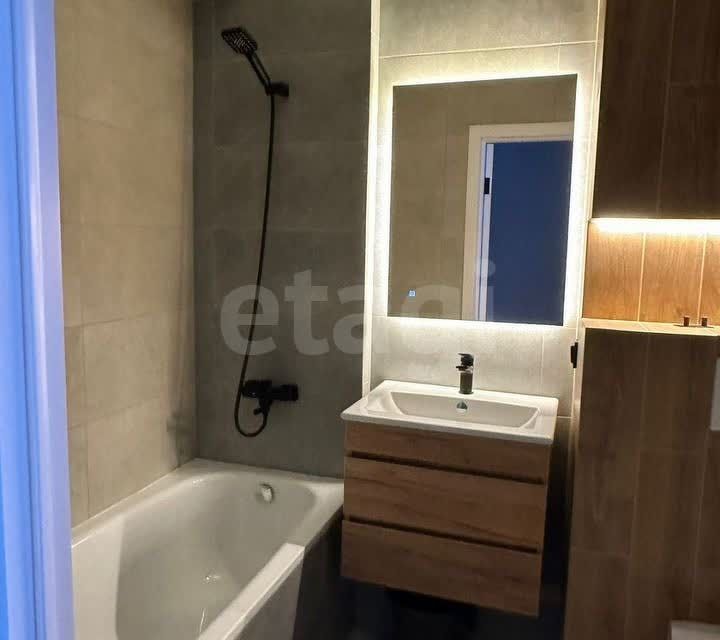 Продаётся 1-комнатная квартира, 38.3 м²