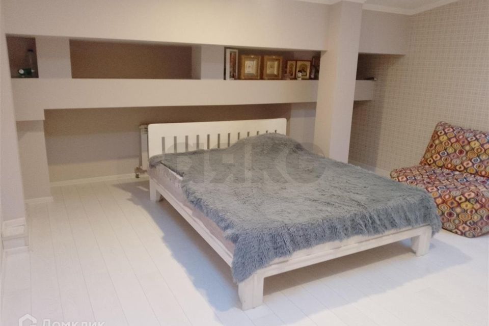 Продаётся 2-комнатная квартира, 97.3 м²