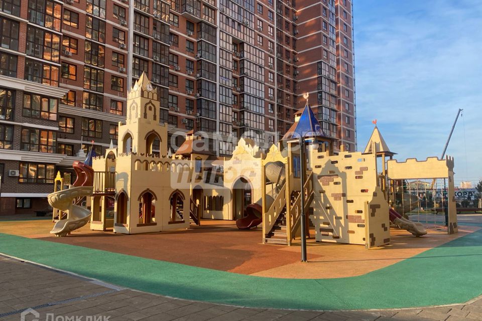 Продаётся 2-комнатная квартира, 53 м²