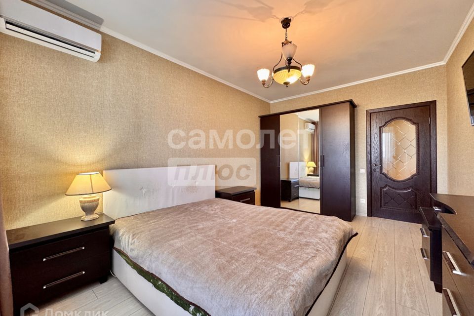 Продаётся 3-комнатная квартира, 98 м²