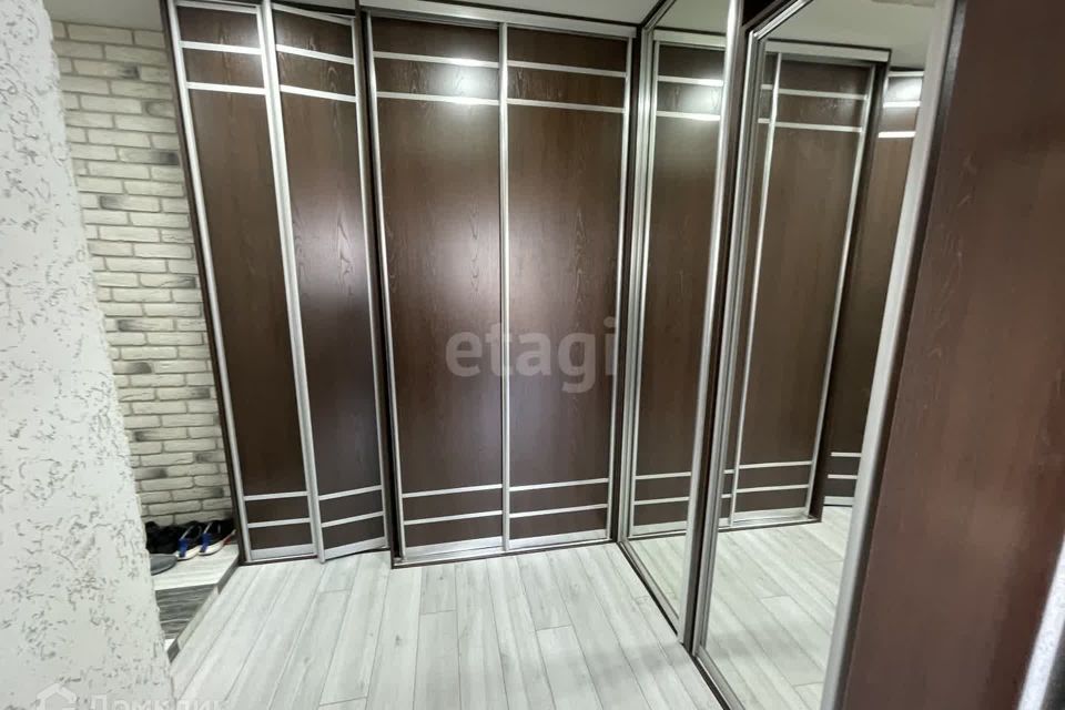 Продаётся 1-комнатная квартира, 39.9 м²