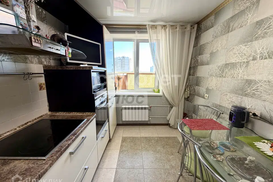 Продаётся 2-комнатная квартира, 66.3 м²