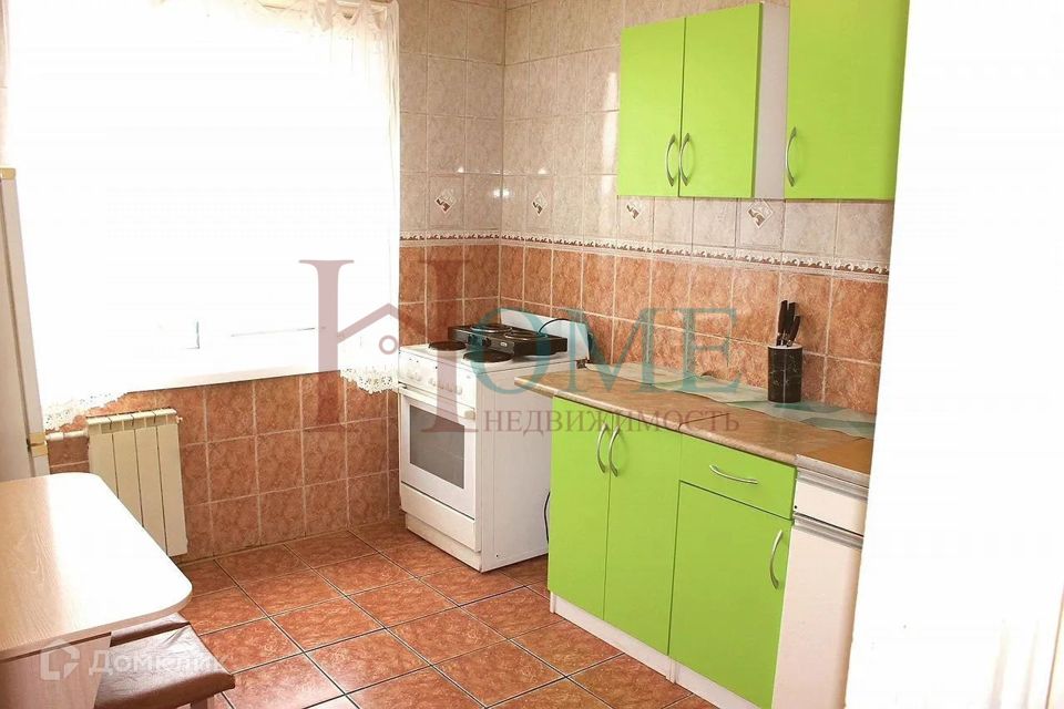 Сдаётся 2-комнатная квартира, 72 м²