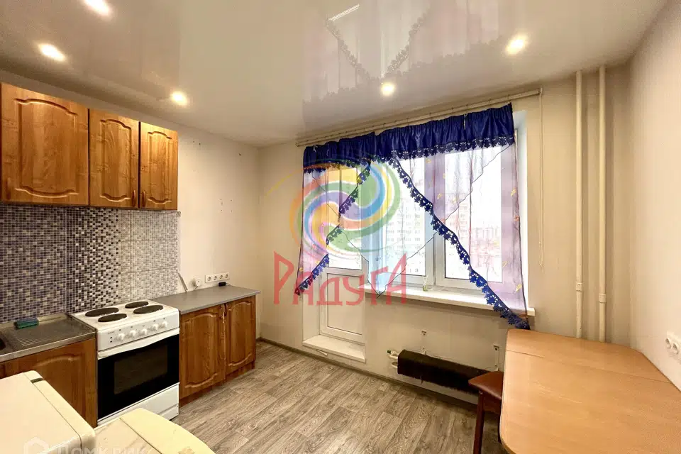 Продаётся 1-комнатная квартира, 41.7 м²