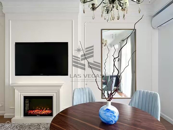 Сдаётся 4-комнатная квартира, 124 м²