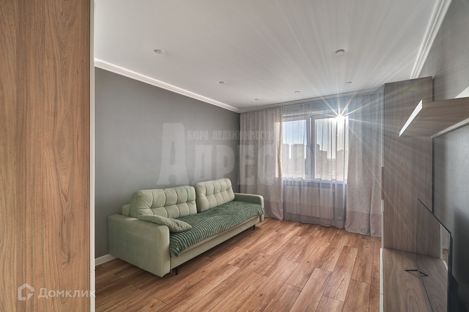 Продаётся 1-комнатная квартира, 37.3 м²