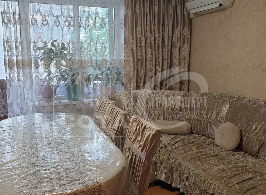 Продаётся 3-комнатная квартира, 69.4 м²