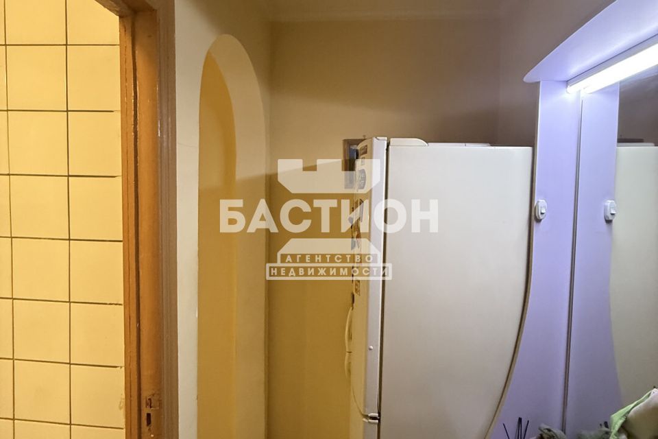 Продаётся 3-комнатная квартира, 60 м²