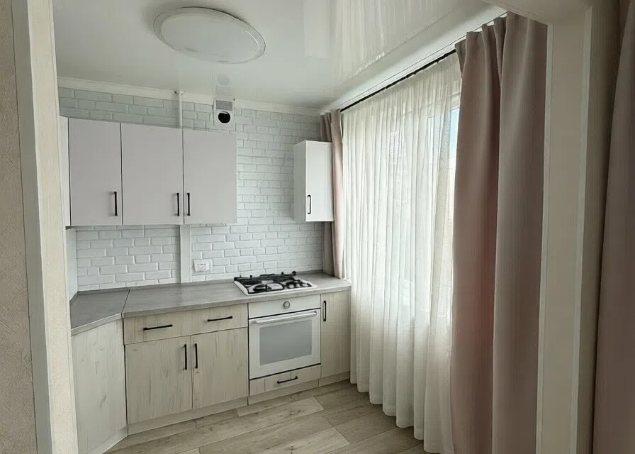 Продаётся 3-комнатная квартира, 62.4 м²