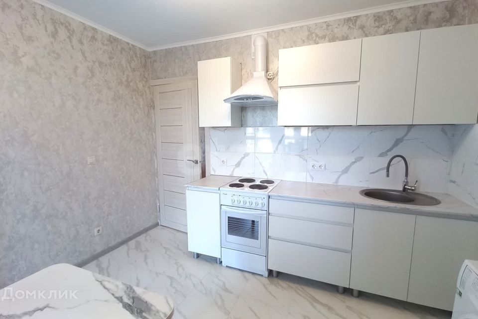 Продаётся 1-комнатная квартира, 42.1 м²