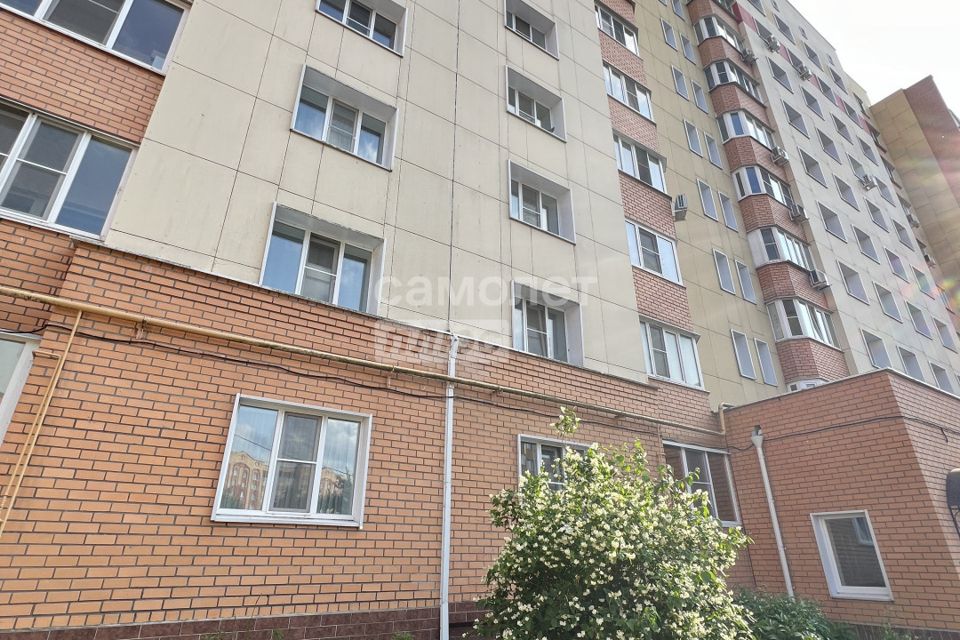 Сдаётся 2-комнатная квартира, 70 м²