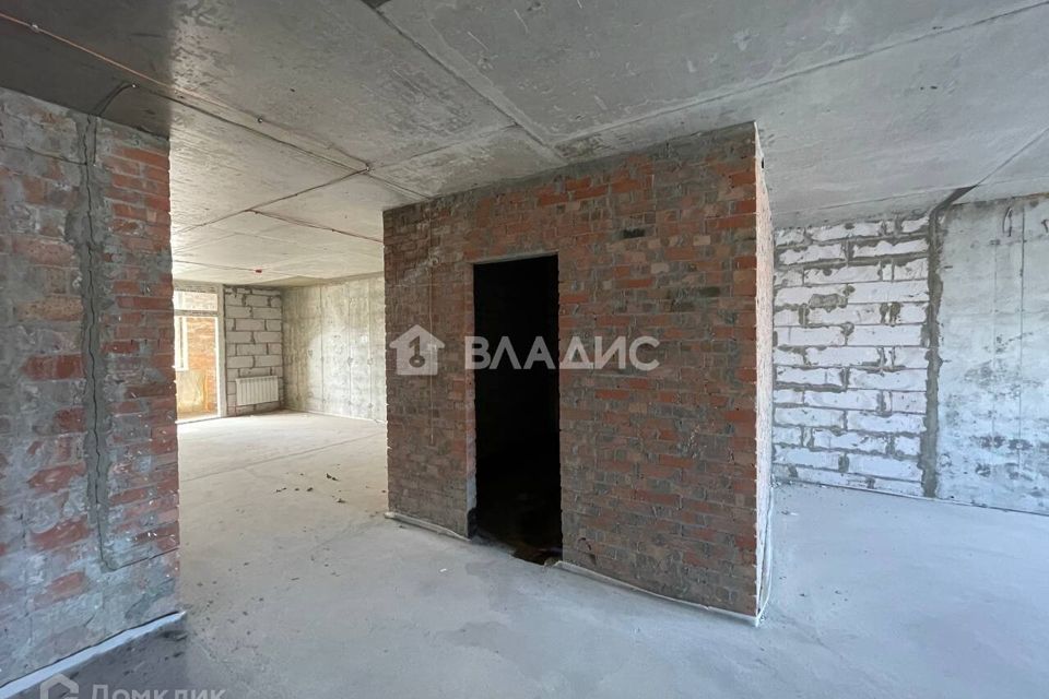 Продаётся 3-комнатная квартира, 96.7 м²