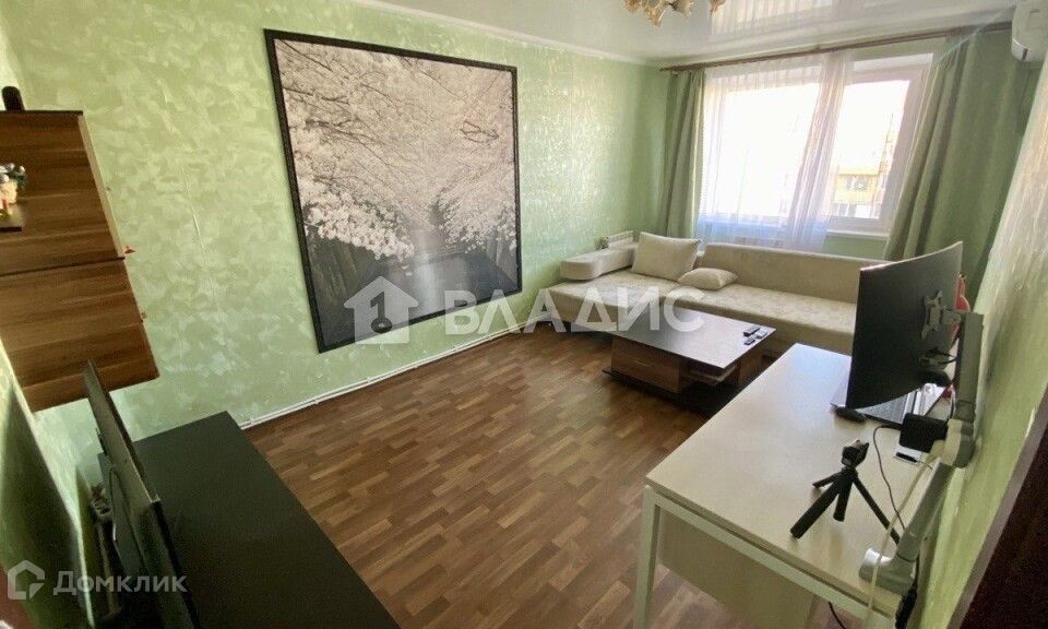 Продаётся 3-комнатная квартира, 63.7 м²