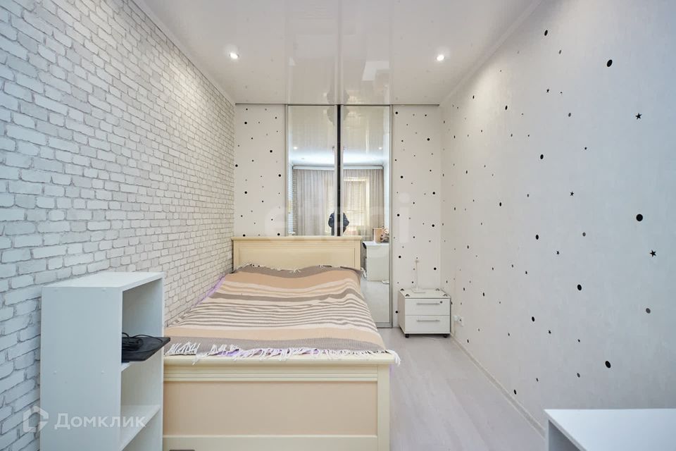 Продаётся 1-комнатная квартира, 43.1 м²