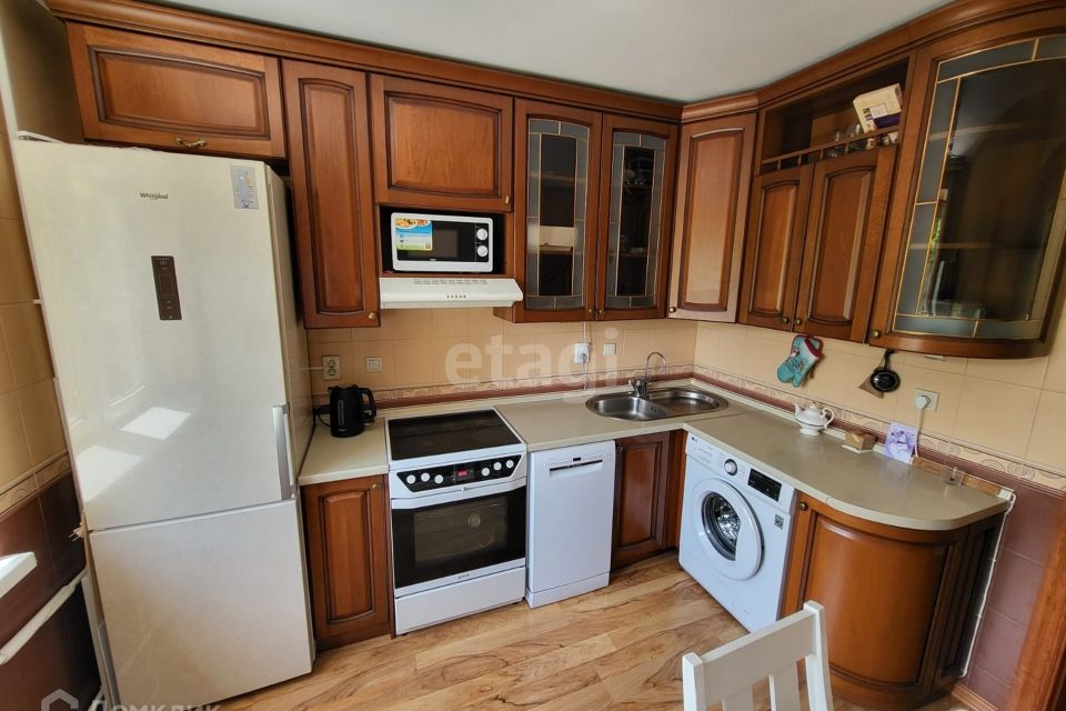 Сдаётся 3-комнатная квартира, 59 м²