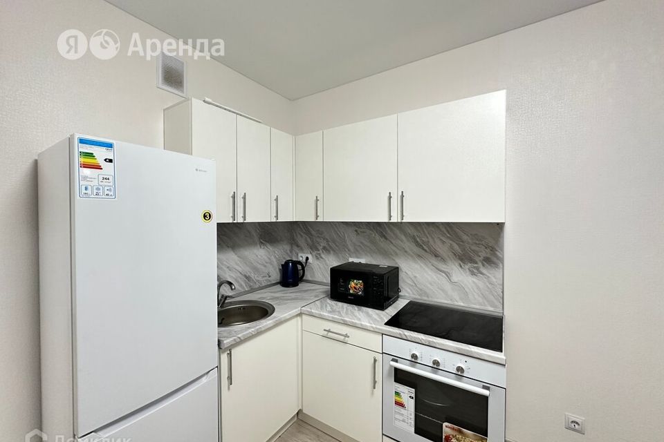 Сдаётся 2-комнатная квартира, 65 м²