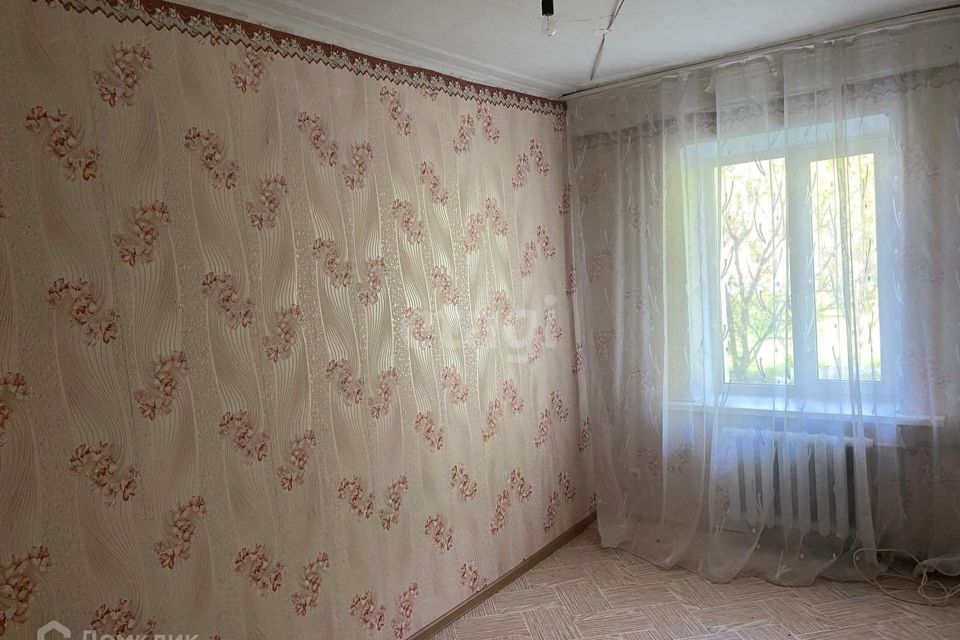 Продаётся 3-комнатная квартира, 56.4 м²