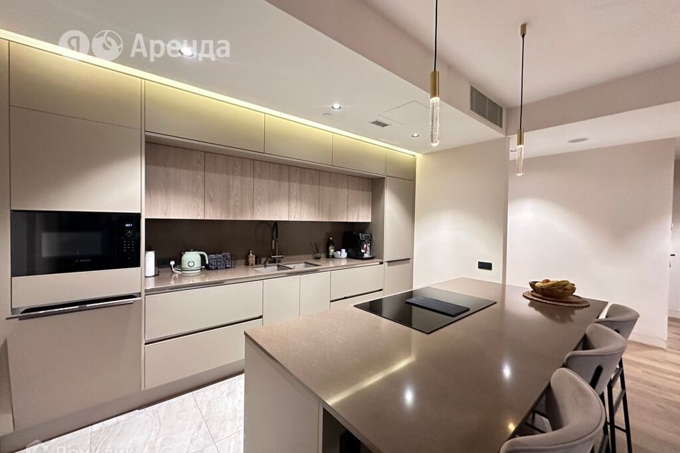 Сдаётся 3-комнатная квартира, 104 м²