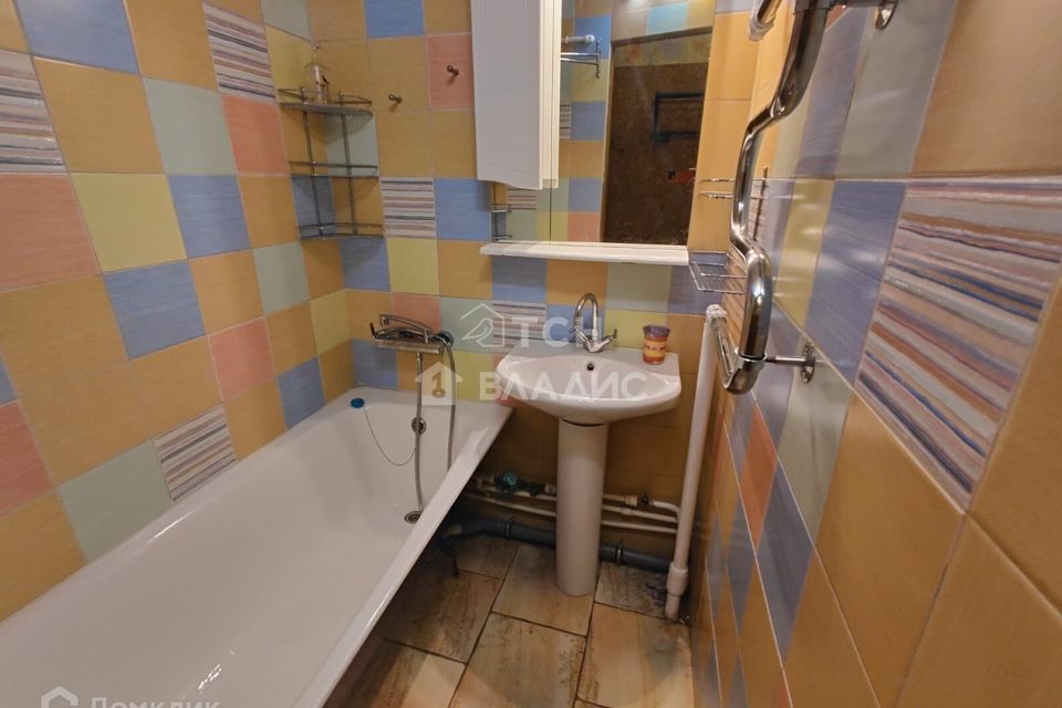 Сдаётся 3-комнатная квартира, 55.3 м²