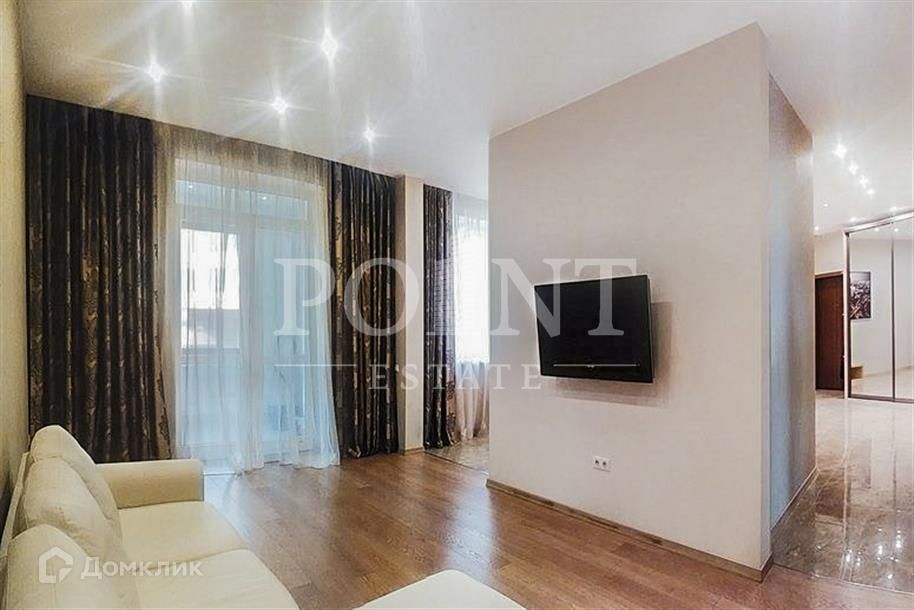 Сдаётся 3-комнатная квартира, 116 м²