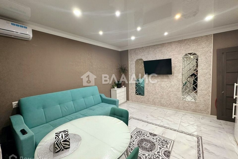 Сдаётся 2-комнатная квартира, 52 м²