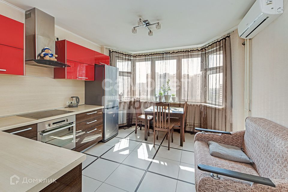 Продаётся 2-комнатная квартира, 55.1 м²