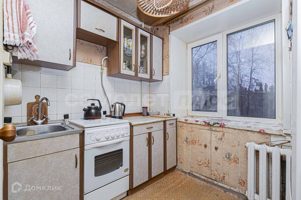 Продаётся 3-комнатная квартира, 54.6 м²