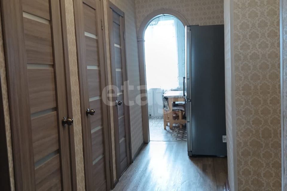 Продаётся 4-комнатная квартира, 92.8 м²