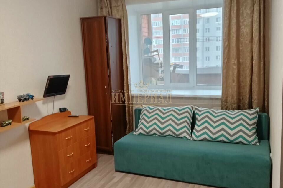 Продаётся 1-комнатная квартира, 38 м²