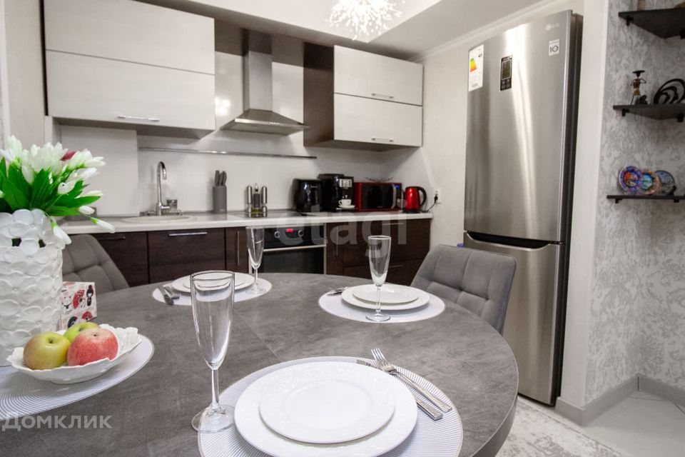 Продаётся 2-комнатная квартира, 53.4 м²