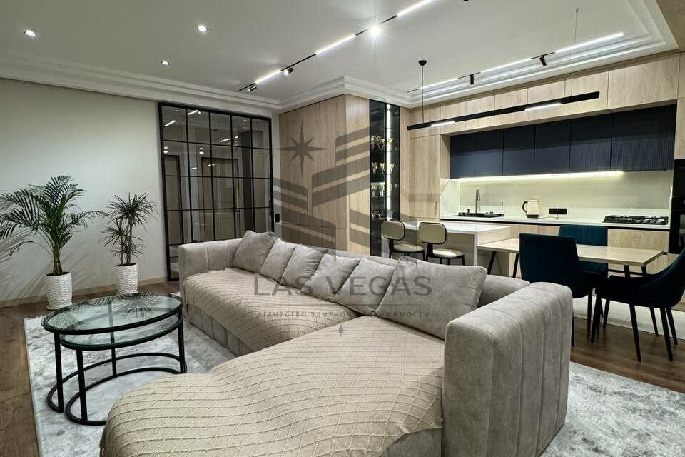 Сдаётся 3-комнатная квартира, 90 м²