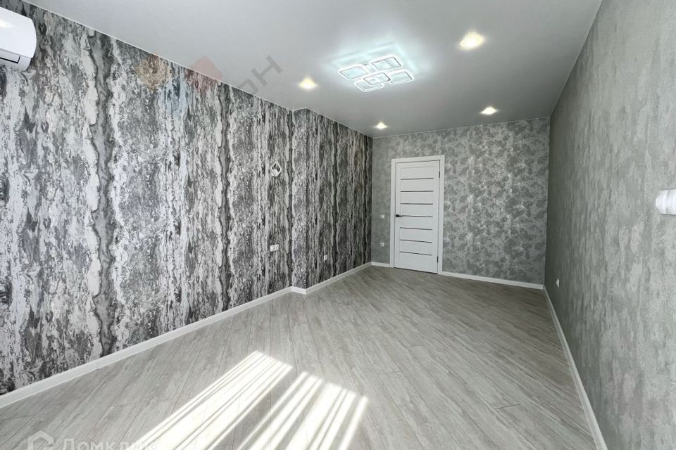 Продаётся 1-комнатная квартира, 41.5 м²