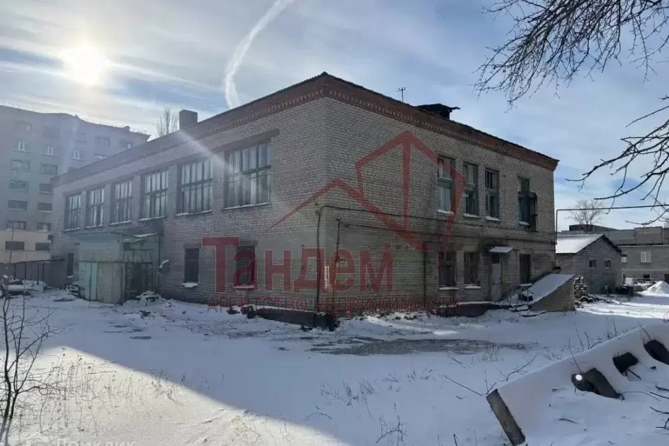 Продаётся помещение своб. назначения, 1500 м²