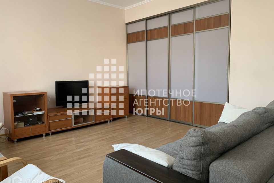 Продаётся 1-комнатная квартира, 46 м²