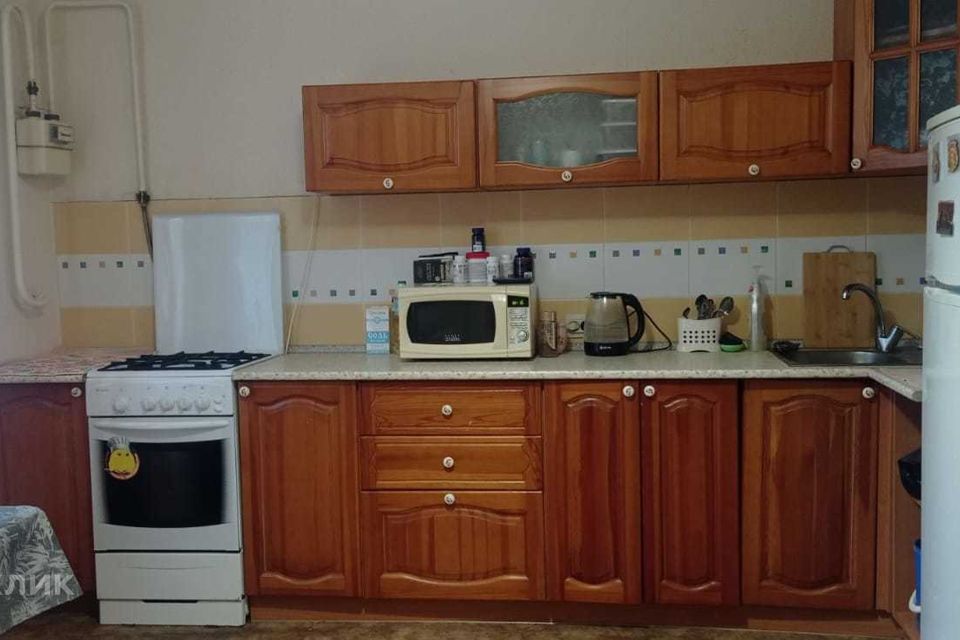 Продаётся 1-комнатная квартира, 46.8 м²