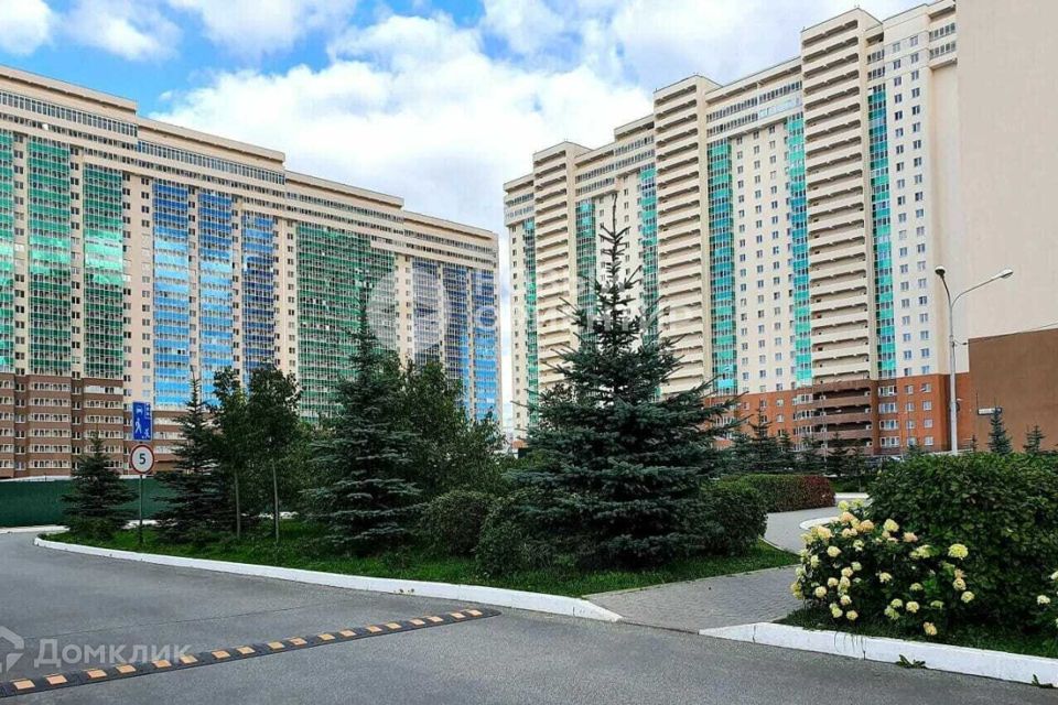 Продаётся 3-комнатная квартира, 96 м²