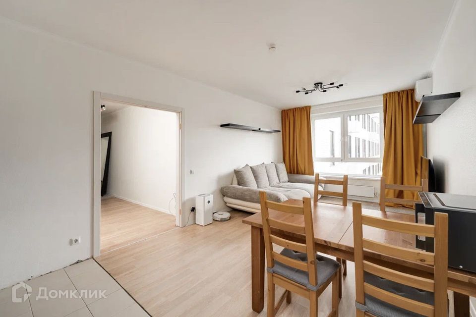 Продаётся 3-комнатная квартира, 87 м²