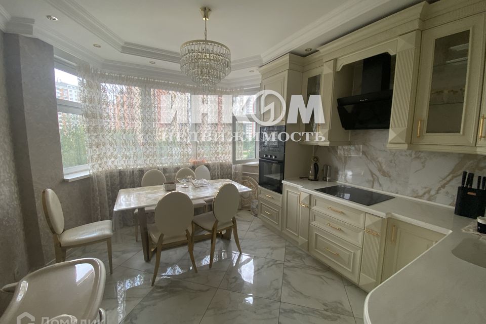 Продаётся 2-комнатная квартира, 60.2 м²